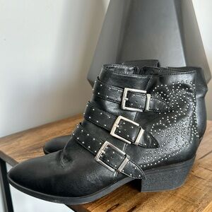 Black booties women’s size 8